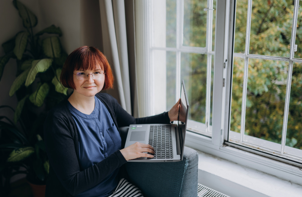 webonautka petra halikova hero